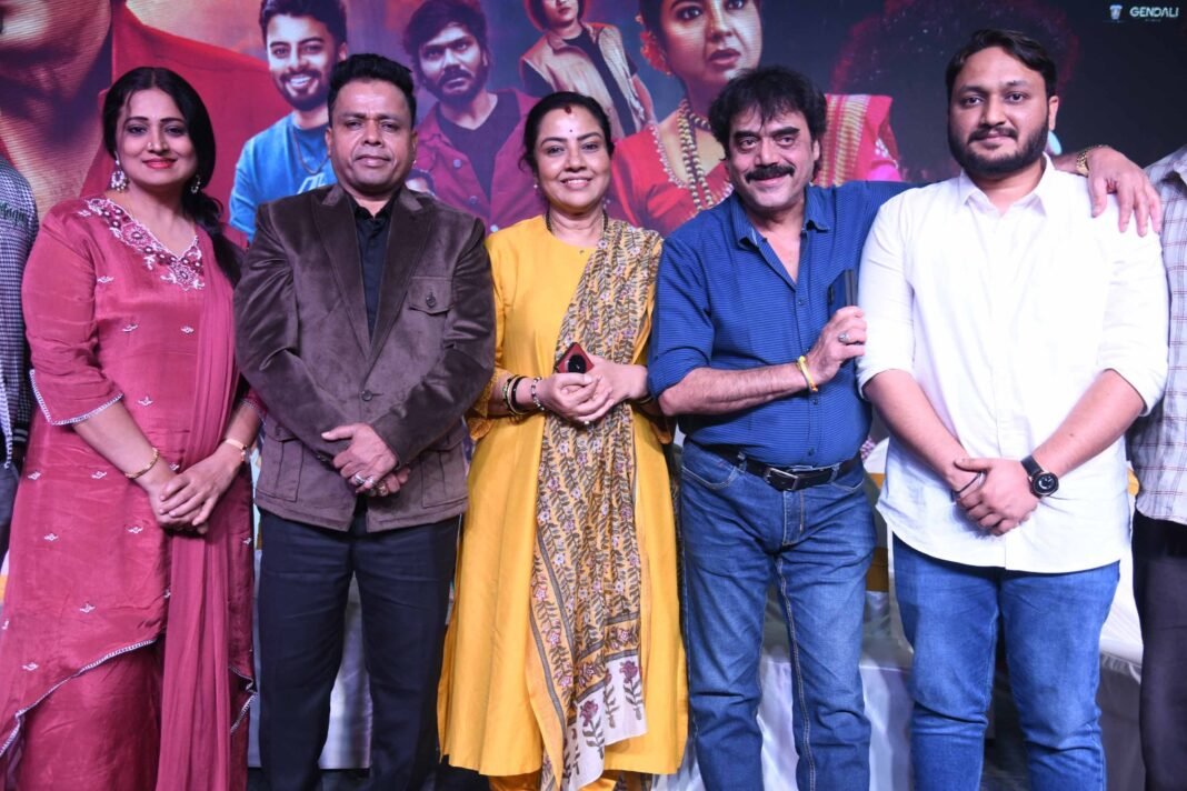 ಮಕ್ಕಳ ರಕ್ಷಣೆಗೆ ಪೋಷಕರ 'ರುದ್ರ ಅವತಾರ'