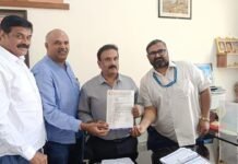 ಬೆಂಗಳೂರು: ಶಾಲಾ–ಕಾಲೇಜುಗಳಲ್ಲಿ ಪತ್ರಿಕೆ ಓದುವುದು ಹಾಗೂ ನೋಟೀಸ್ ಬೋರ್ಡ್ ಪ್ರದರ್ಶನ ಕಡ್ಡಾಯಕ್ಕೆ ಕ್ರಮ- ಕೆ.ವಿ.ಪ್ರಭಾಕರ್