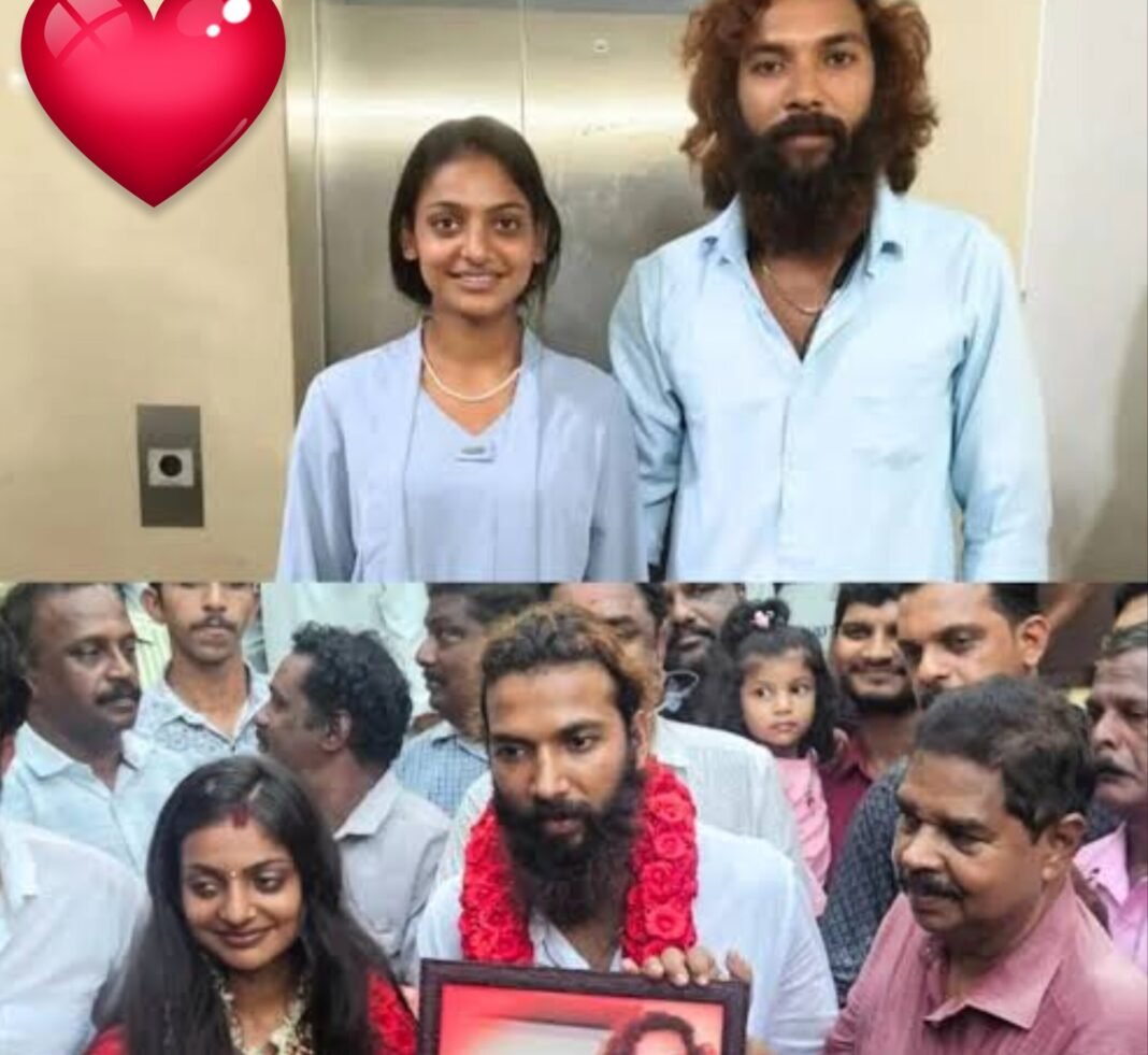 Kumbh viral girl Monalisa marriage with Farman Khan in Kerala temple