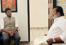 Hassan:ಹಾಸನ:📰 ಹಾಸನದಲ್ಲಿ ಎಲ್ಪಿಜಿ ಪೂರೈಕೆ ವ್ಯತ್ಯಯ: ಕೇಂದ್ರಕ್ಕೆ ಸಂಸದ ಶ್ರೇಯಸ್ ಪಟೇಲ್ ಮನವಿ ಹಾಸನ ಜಿಲ್ಲೆಯಲ್ಲಿ LPG ಸಿಲಿಂಡರ್ ಪೂರೈಕೆ ವ್ಯತ್ಯಯ ಹಿನ್ನೆಲೆ ಸಂಸದ ಶ್ರೇಯಸ್ ಪಟೇಲ್ ಕೇಂದ್ರ ಸರ್ಕಾರಕ್ಕೆ ಮನವಿ ಸಲ್ಲಿಸಿದ ದೃಶ್ಯ