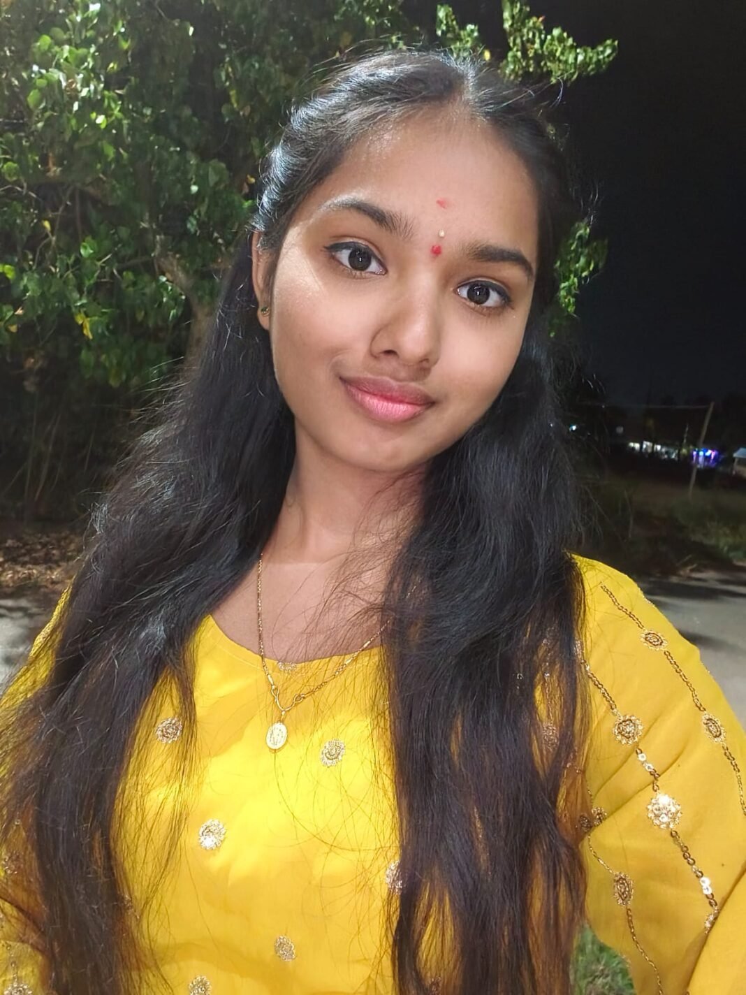 ಹಾಸನದ ವಿದ್ಯಾರ್ಥಿನಿ ಹೇಮಲತಾ 580 ಅಂಕ ಗಳಿಸಿದ ಸಂತಸದ ಕ್ಷಣ