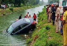 Hassan:ಹಾಸನ:ಧರ್ಮಸ್ಥಳದಿಂದ ವಾಪಸ್ಸಾಗುವಾಗ ದುರಂತ: ನಾಲೆಗೆ ಕಾರು ಬಿದ್ದು ತಾಯಿ ಮಗು ಸಾವು ಹೇಮಾವತಿ ನಾಲೆಗೆ ಬಿದ್ದ ಸ್ವಿಫ್ಟ್ ಕಾರು – ಹಾಸನ ಅಪಘಾತ ದೃಶ್ಯ