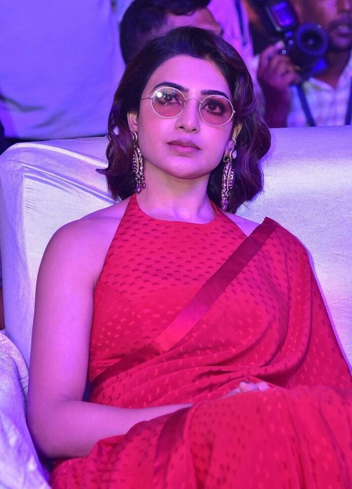 Samantha_at_Kushi_Musical_concert_(2)_(cropped)