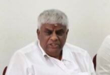 ಹಾಸನ: ನಮ್ಮ ರೈತರು ಬಾಯಿ ಬಡ್ಕೊತಿದಾರೆ, ನಾವು ಖಾಲಿ ಡ್ಯಾಂಗೆ ಪೂಜೆ ಮಾಡ್ಬೇಕಾ?: ಎಚ್.ಡಿ.ರೇವಣ್ಣ ವಾಗ್ದಾಳಿ!